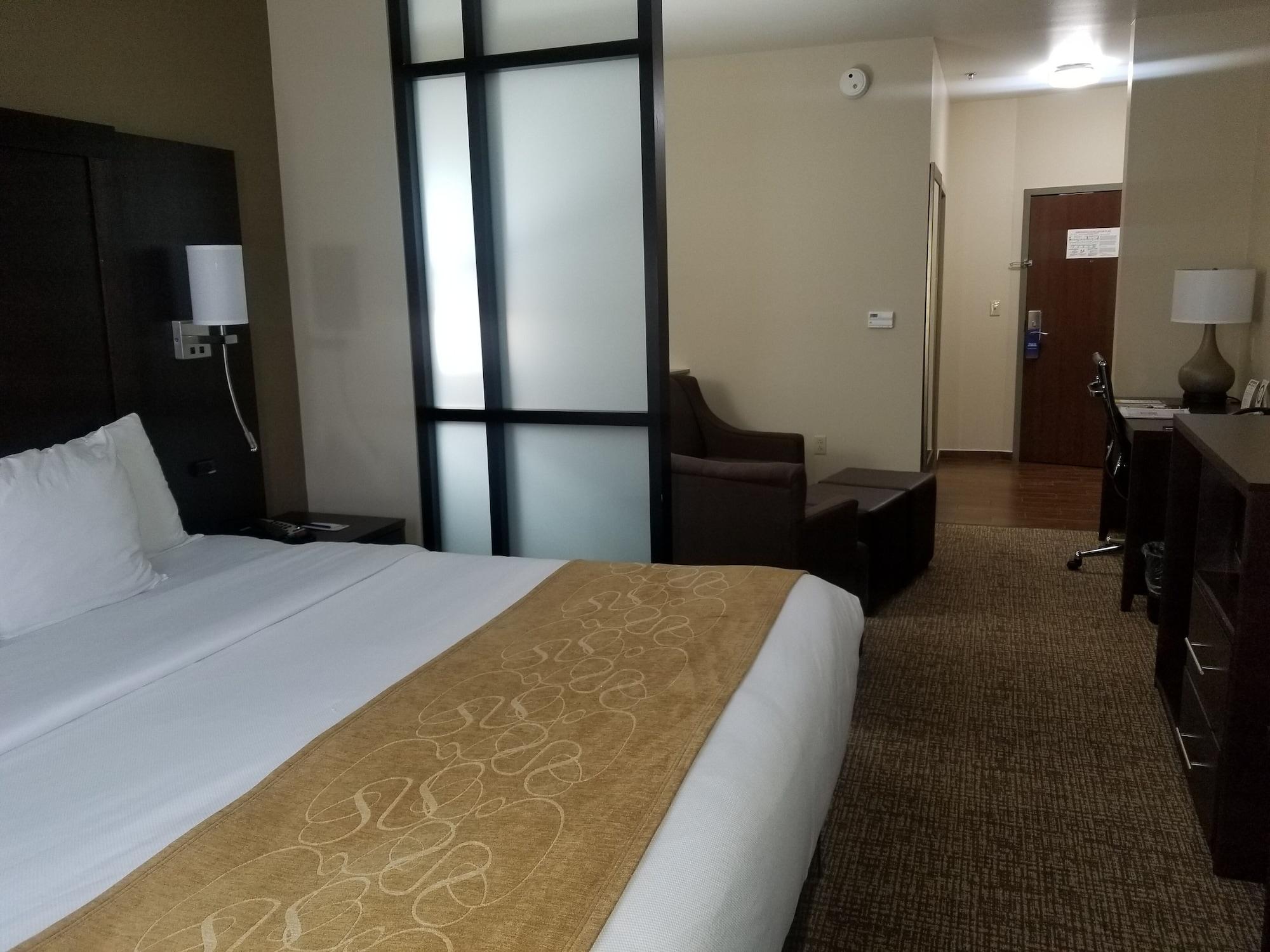 小石城康福特套房酒店 小岩城 外观 照片