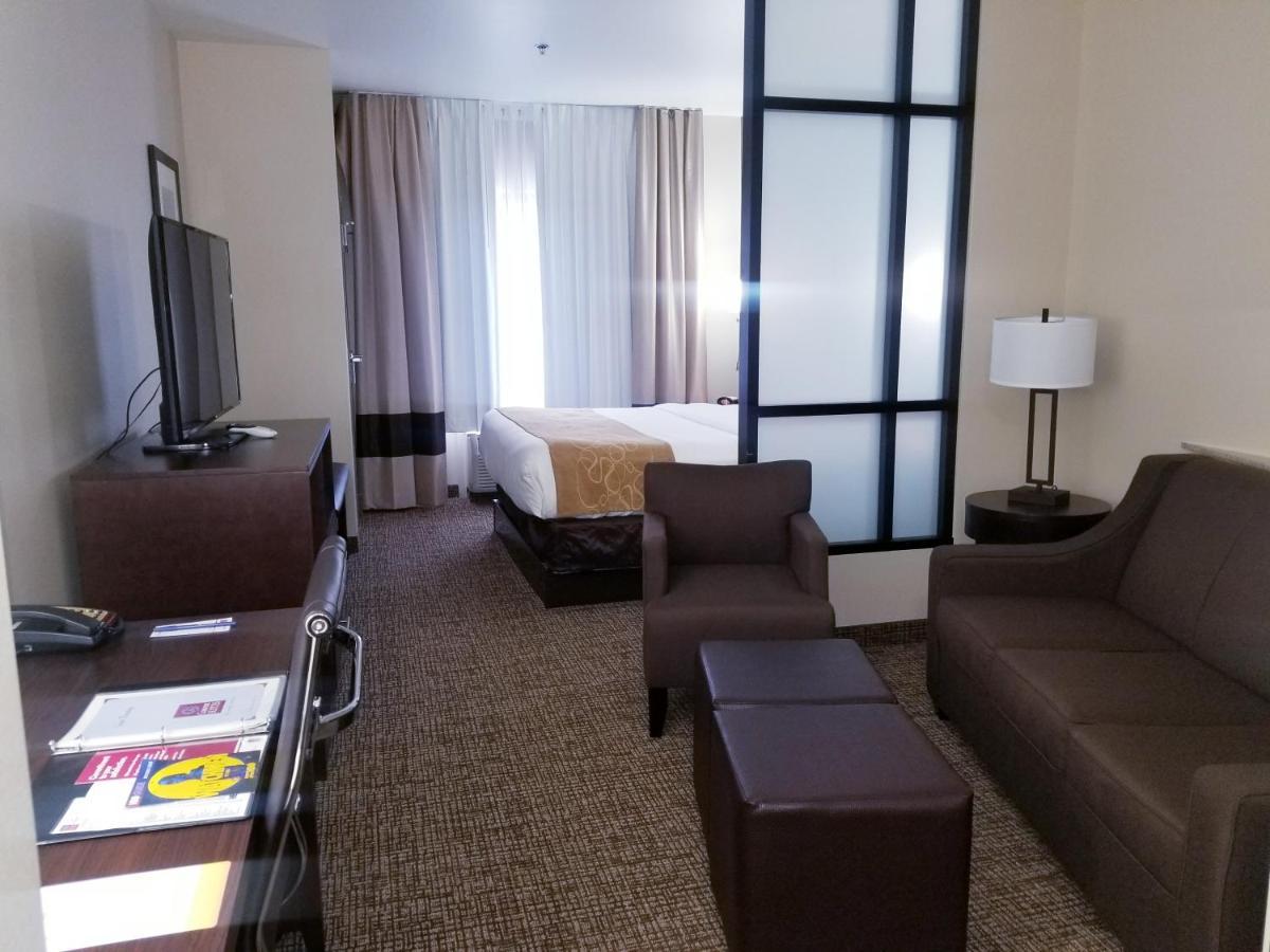 小石城康福特套房酒店 小岩城 外观 照片